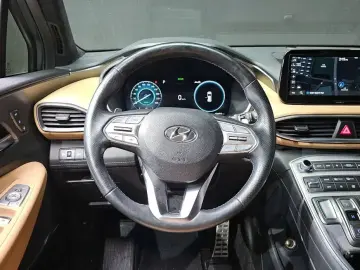 2021 Hyundai Santa Fe с пробегом 124 971 км