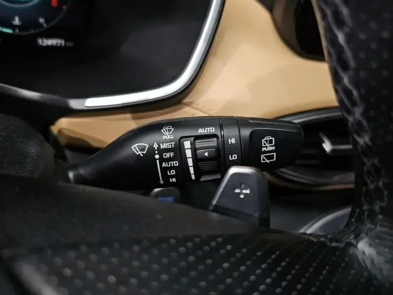 2021 Hyundai Santa Fe с пробегом 124 971 км
