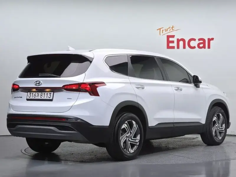 2023 Hyundai Santa Fe с пробегом 23 131 км