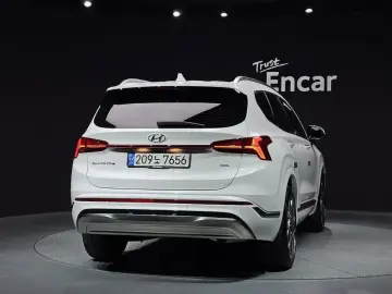 2022 Hyundai Santa Fe с пробегом 25 392 км