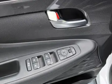 2023 Hyundai Santa Fe с пробегом 23 131 км
