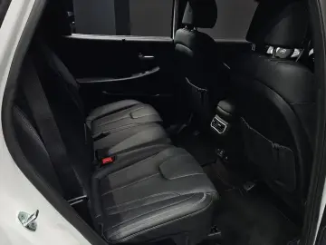 2022 Hyundai Santa Fe с пробегом 25 392 км