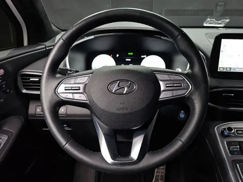 2022 Hyundai Santa Fe с пробегом 25 392 км