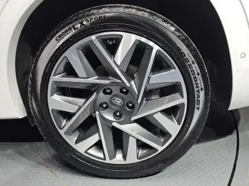 2022 Hyundai Santa Fe с пробегом 25 392 км