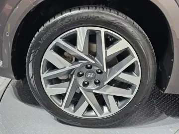 2021 Hyundai Santa Fe с пробегом 109 073 км