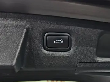 2021 Hyundai Santa Fe с пробегом 109 073 км
