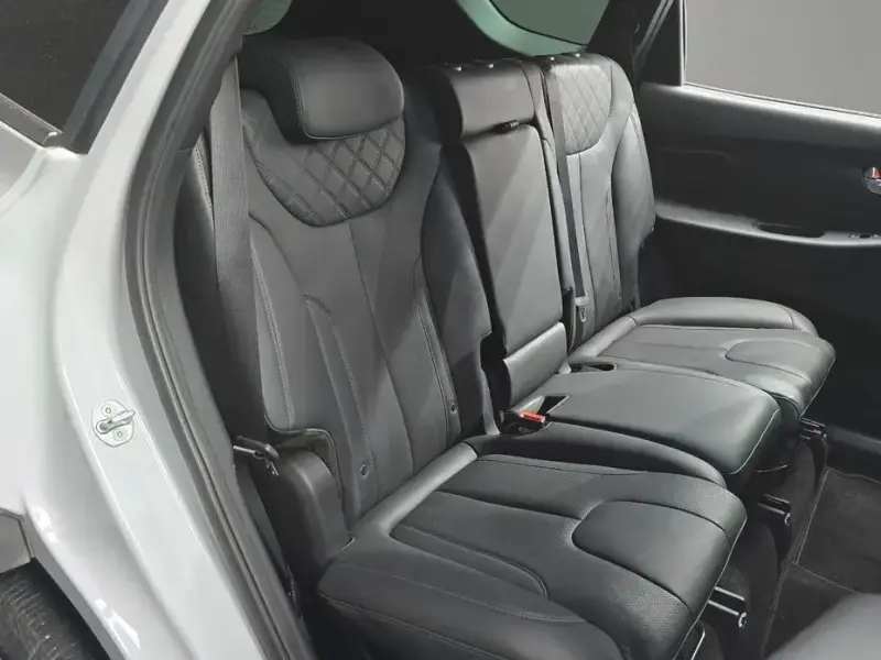 2022 Hyundai Santa Fe с пробегом 40 574 км