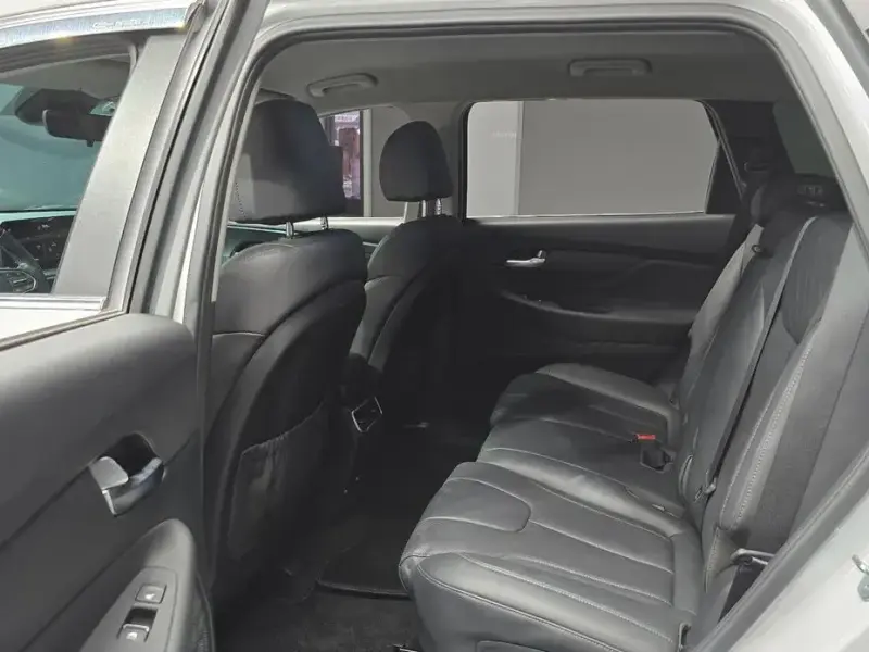 2022 Hyundai Santa Fe с пробегом 40 574 км