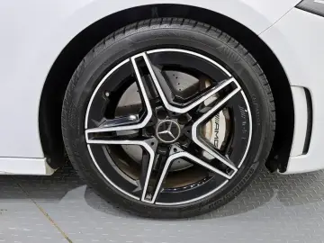 2021 Mercedes-Benz A-Класс с пробегом 65 826 км