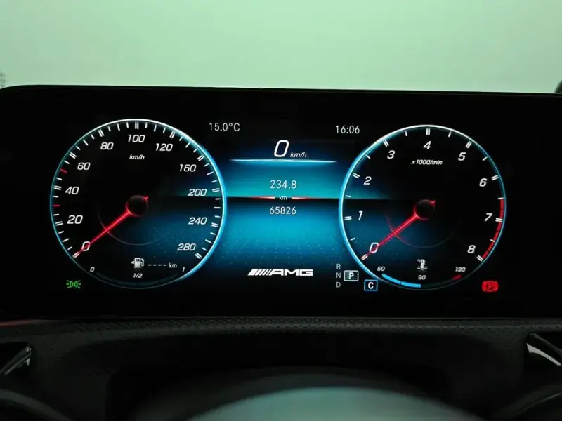2021 Mercedes-Benz A-Класс с пробегом 65 826 км
