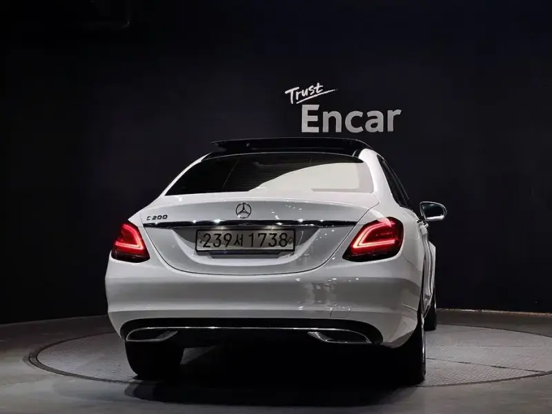 2020 Mercedes-Benz C-Класс с пробегом 91 998 км