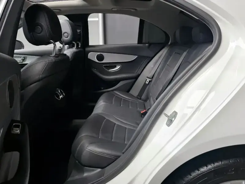 2020 Mercedes-Benz C-Класс с пробегом 91 998 км