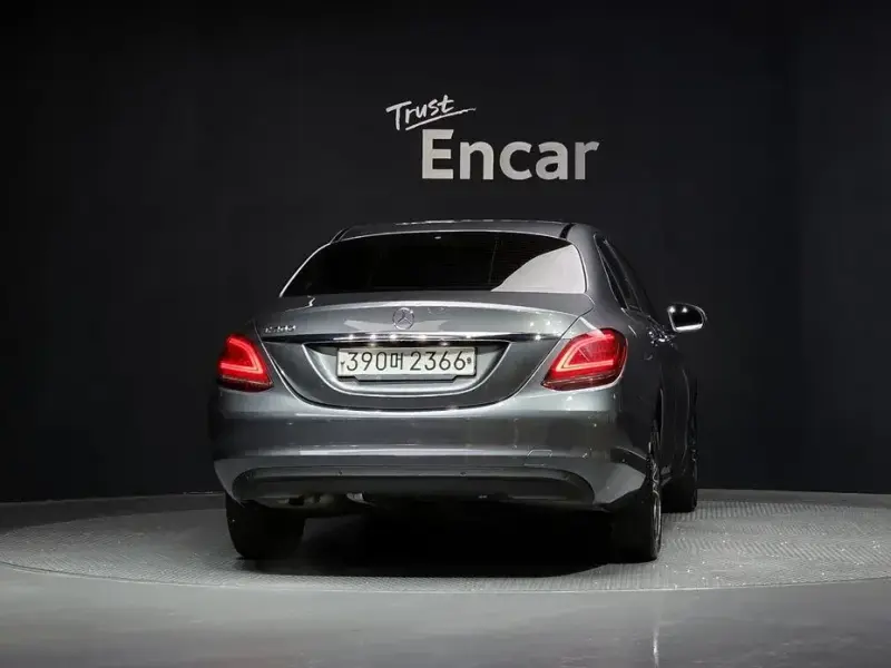 2020 Mercedes-Benz C-Класс с пробегом 133 976 км