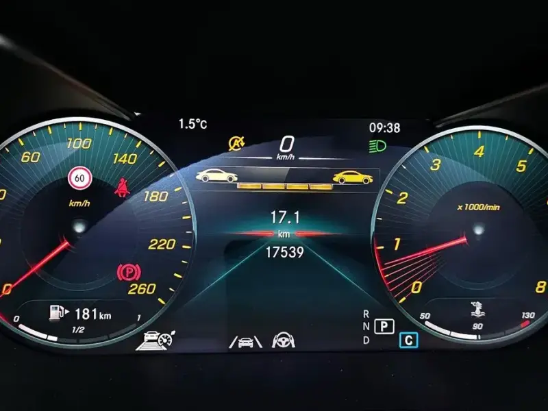 2022 Mercedes-Benz C-Класс с пробегом 17 539 км