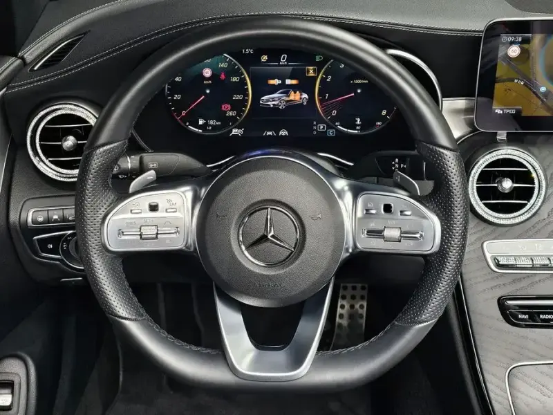 2022 Mercedes-Benz C-Класс с пробегом 17 539 км