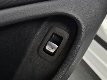 2021 Mercedes-Benz C-Класс с пробегом 56 924 км