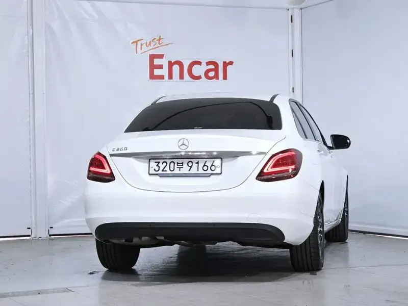 2019 Mercedes-Benz C-Класс с пробегом 45 943 км