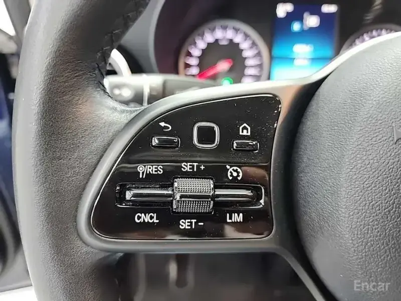 2019 Mercedes-Benz C-Класс с пробегом 65 809 км