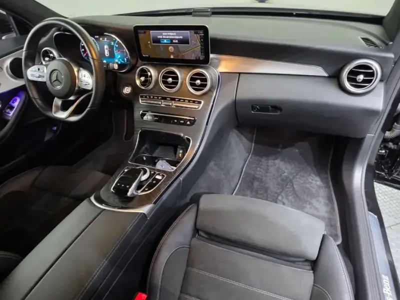 2021 Mercedes-Benz C-Класс с пробегом 22 678 км