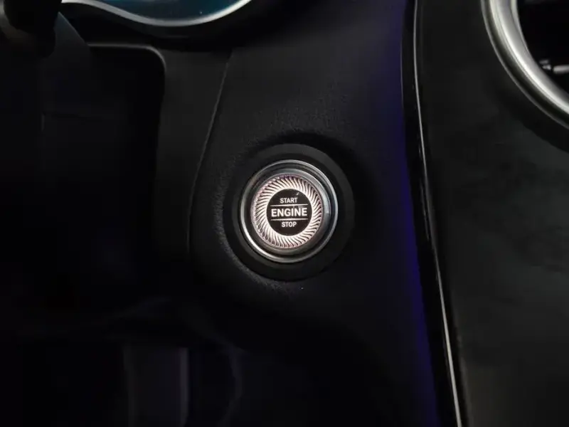 2021 Mercedes-Benz C-Класс с пробегом 22 678 км