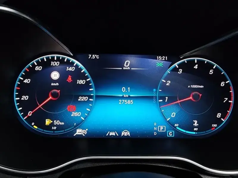 2021 Mercedes-Benz C-Класс с пробегом 27 590 км