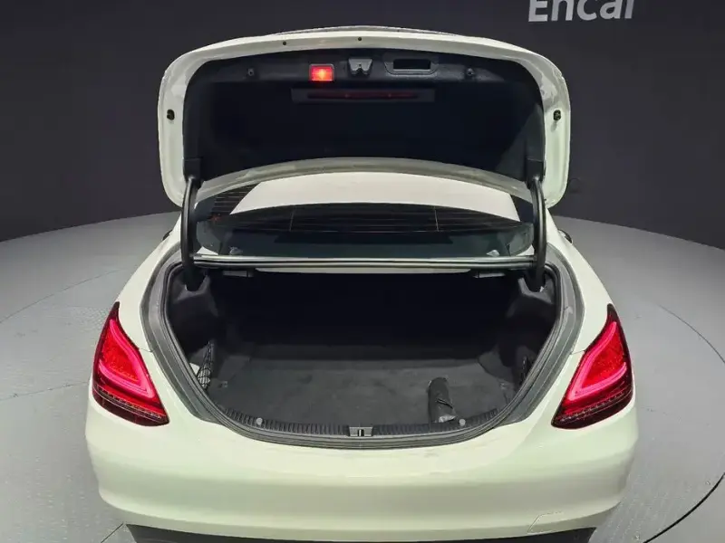 2019 Mercedes-Benz C-Класс с пробегом 64 337 км