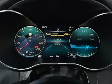 2022 Mercedes-Benz C-Класс с пробегом 97 704 км