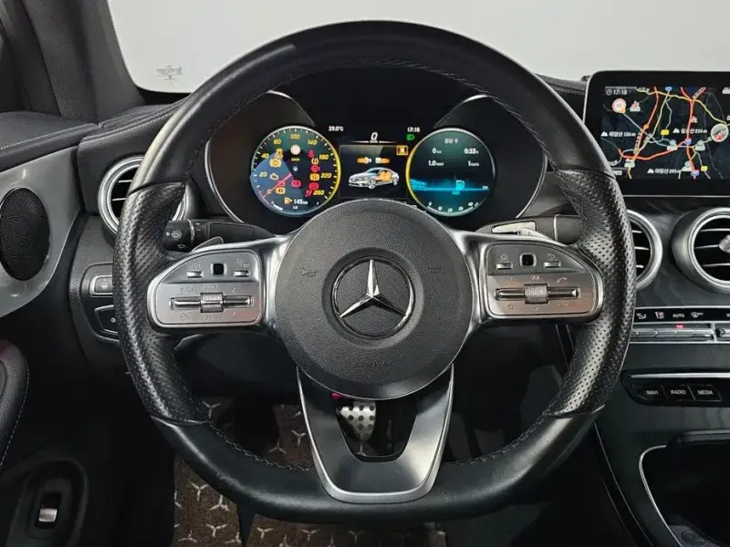 2022 Mercedes-Benz C-Класс с пробегом 97 704 км