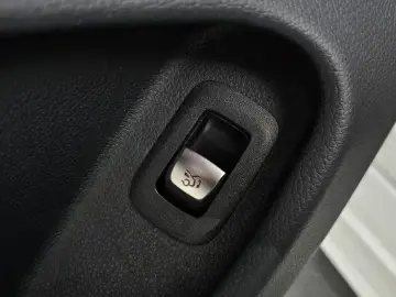 2022 Mercedes-Benz C-Класс с пробегом 97 704 км