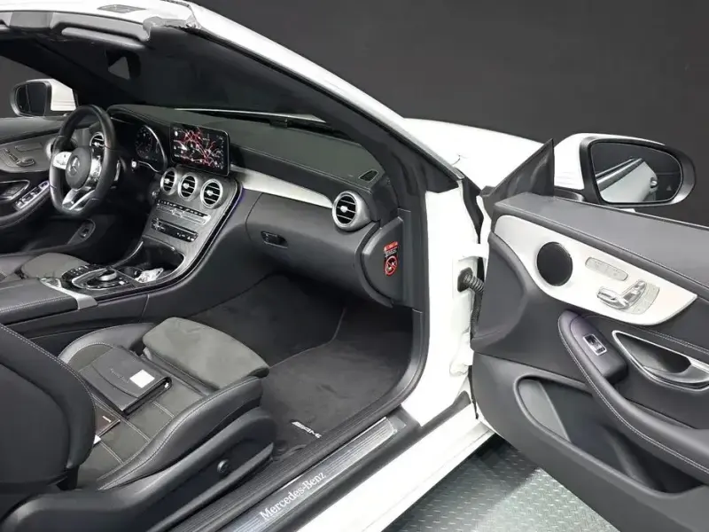 2023 Mercedes-Benz C-Класс с пробегом 19 820 км