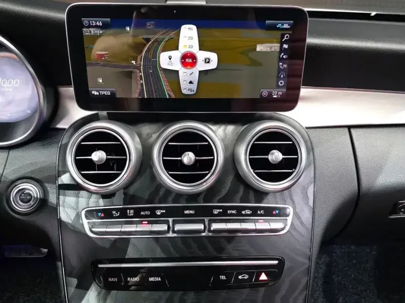 2021 Mercedes-Benz C-Класс с пробегом 20 760 км