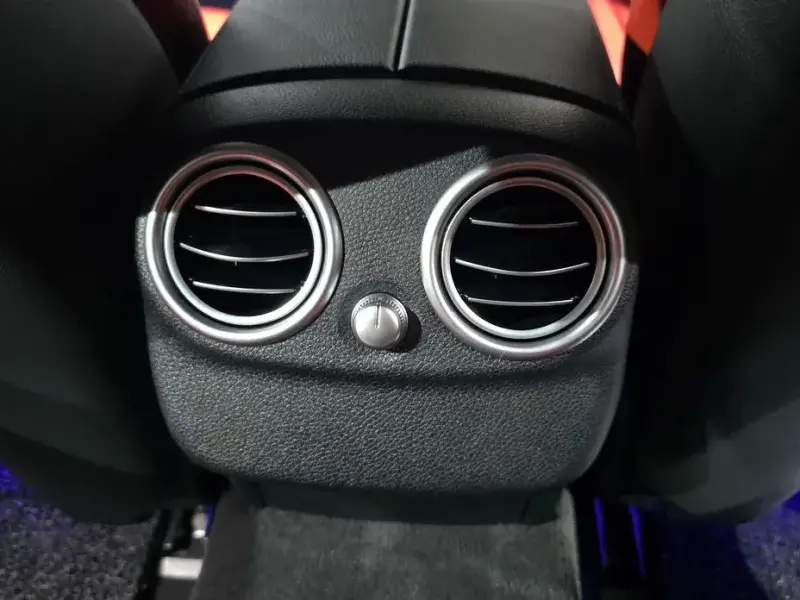 2021 Mercedes-Benz C-Класс с пробегом 20 760 км