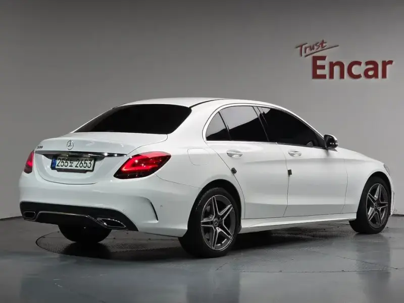 2021 Mercedes-Benz C-Класс с пробегом 32 150 км