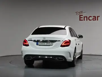 2021 Mercedes-Benz C-Класс с пробегом 32 150 км