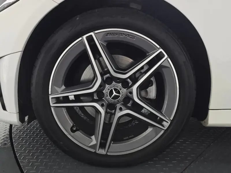 2021 Mercedes-Benz C-Класс с пробегом 32 150 км