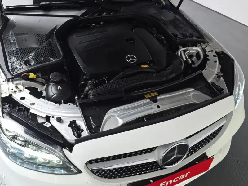 2021 Mercedes-Benz C-Класс с пробегом 32 150 км