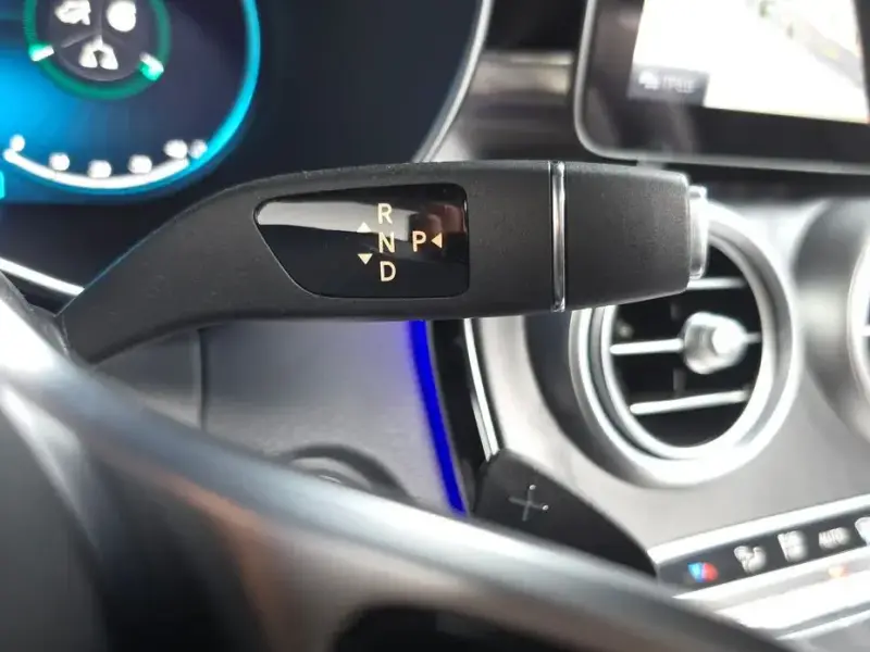 2021 Mercedes-Benz C-Класс с пробегом 32 150 км