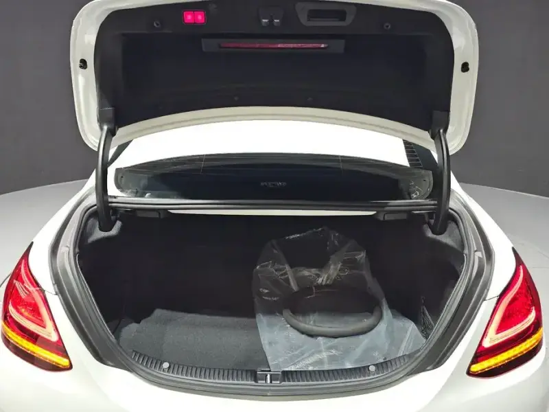 2021 Mercedes-Benz C-Класс с пробегом 40 789 км