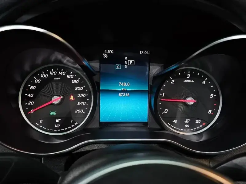 2019 Mercedes-Benz C-Класс с пробегом 87 318 км