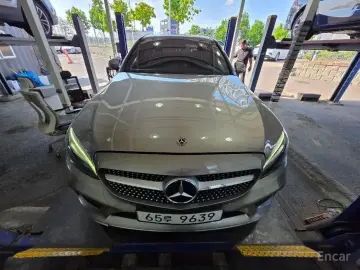 2019 Mercedes-Benz C-Класс с пробегом 122 485 км