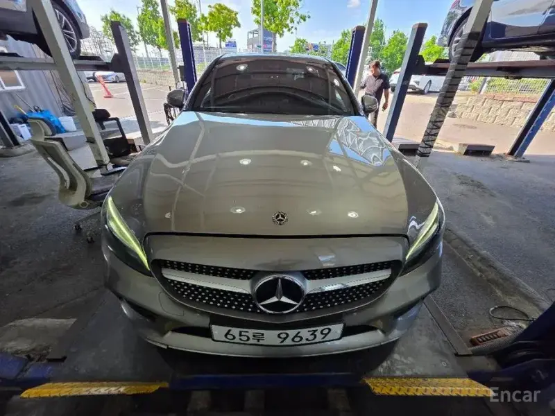 2019 Mercedes-Benz C-Класс с пробегом 122 485 км