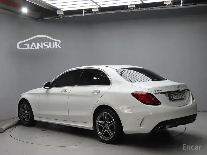 2021 Mercedes-Benz C-Класс с пробегом 18 107 км