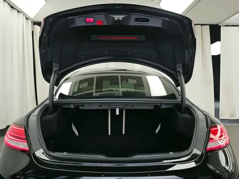 2021 Mercedes-Benz C-Класс с пробегом 69 641 км