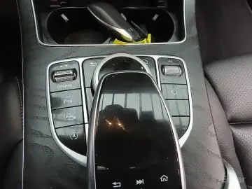 2021 Mercedes-Benz C-Класс с пробегом 18 107 км
