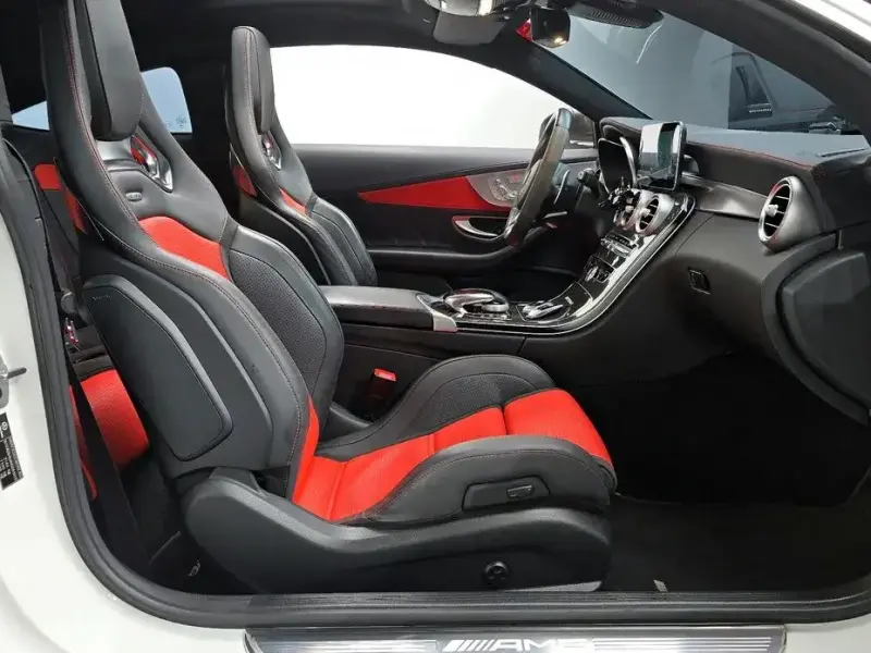 2021 Mercedes-Benz C-Класс с пробегом 25 661 км