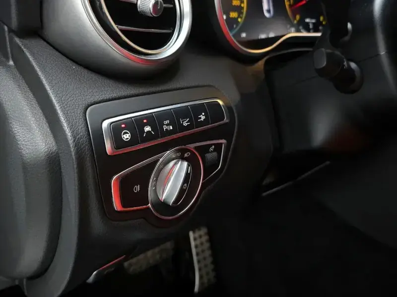 2021 Mercedes-Benz C-Класс с пробегом 25 661 км