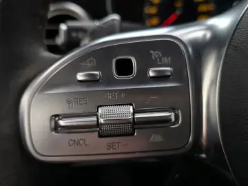 2021 Mercedes-Benz C-Класс с пробегом 25 661 км
