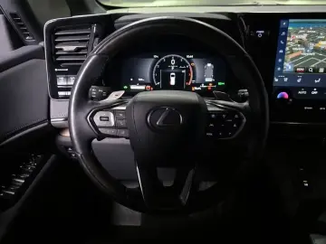 2024 Lexus LM с пробегом 34 598 км
