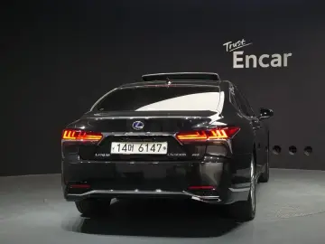 2019 Lexus LS с пробегом 111 138 км