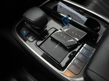 2019 Lexus LS с пробегом 111 138 км